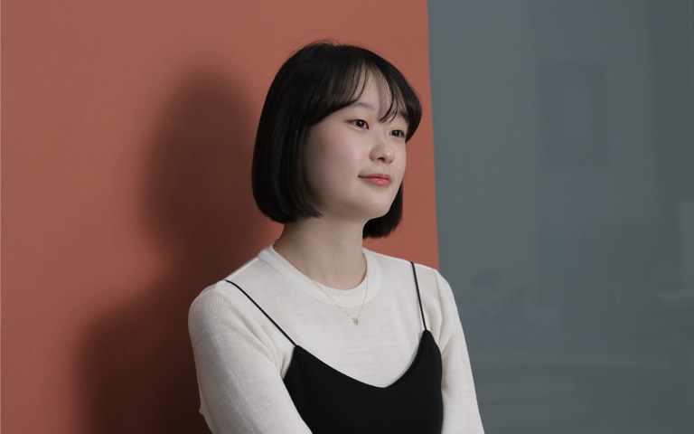 인터뷰 썸네일